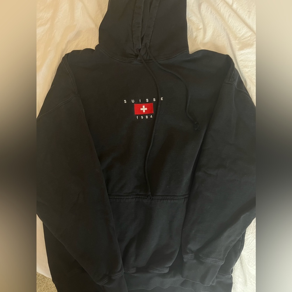 BRANDY MELVILLE OVERSIZED HOODIE